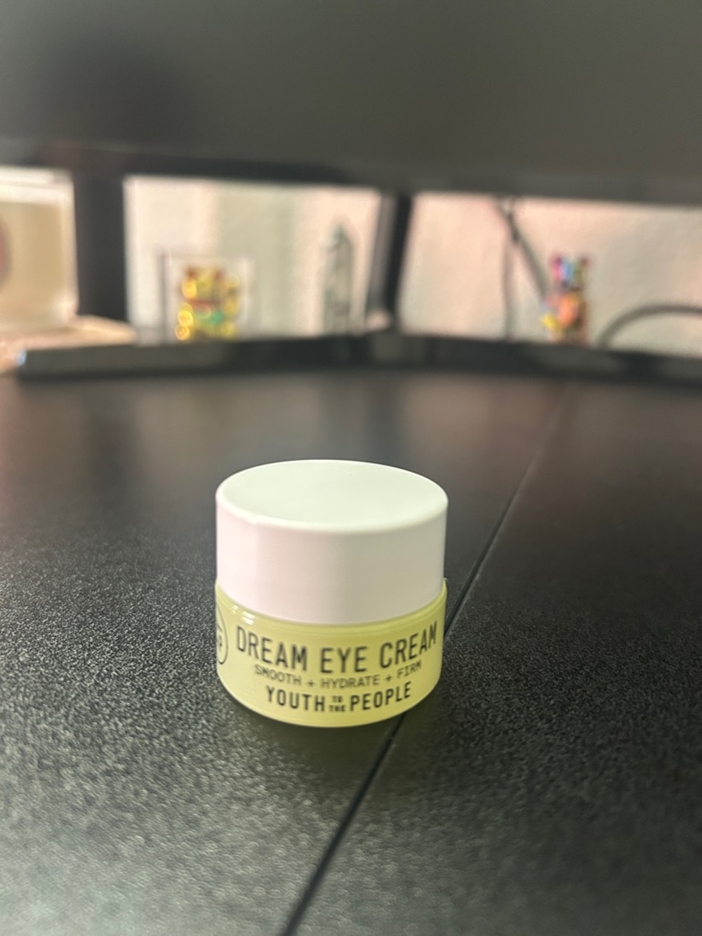 Youth To The People Dream Eye Cream — Light Green